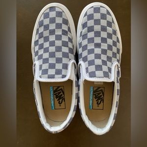 Women’s Vans Platform checkered shoes